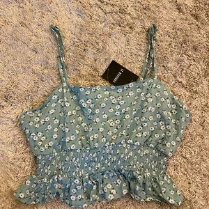 Forever 21 green and white floral tank top size S
